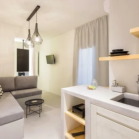 Peven Vendégház Náusza