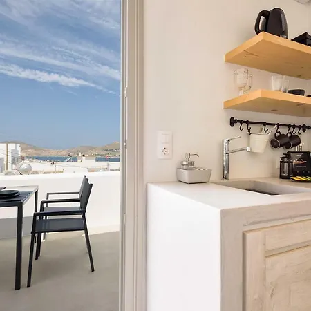 Peven 4* Naousa (Paros)