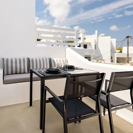 Peven Guest house Naousa (Paros)
