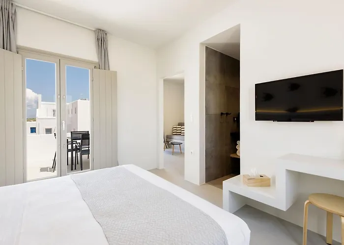 Guest house Peven Naousa (Paros)