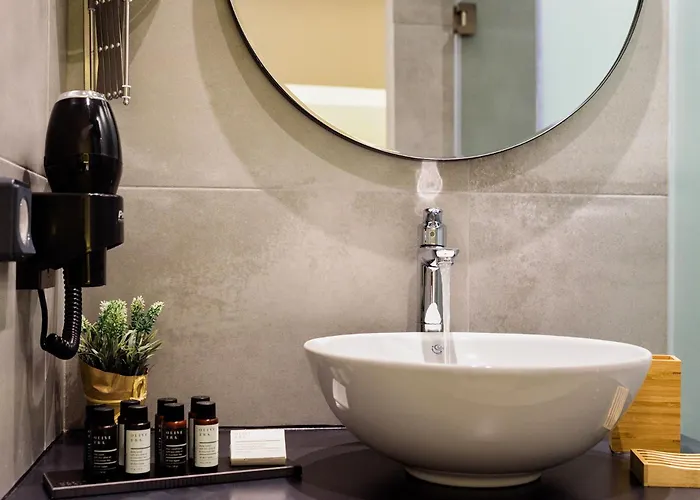 Peven Naousa (Paros)